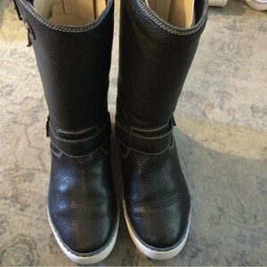 Black Leather Boots by UGG Australia in Size 7